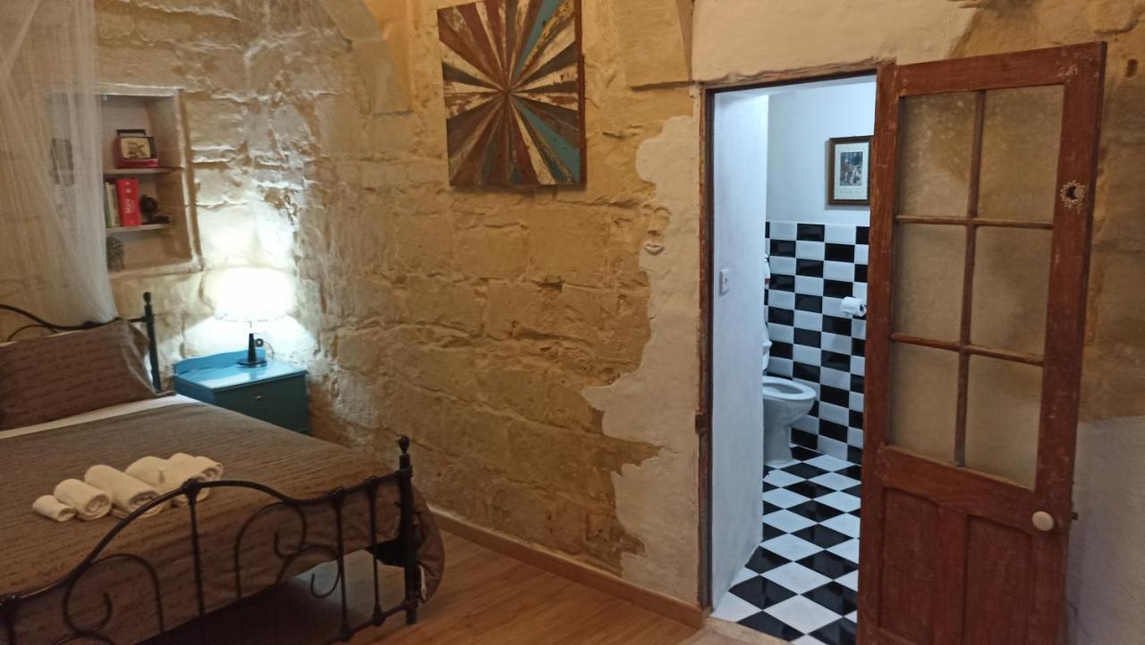Fusion Homestay Accommodation Mosta Eksteriør bilde