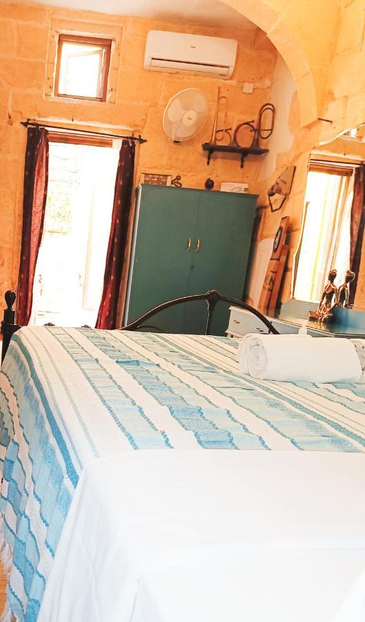 Fusion Homestay Accommodation Mosta Eksteriør bilde